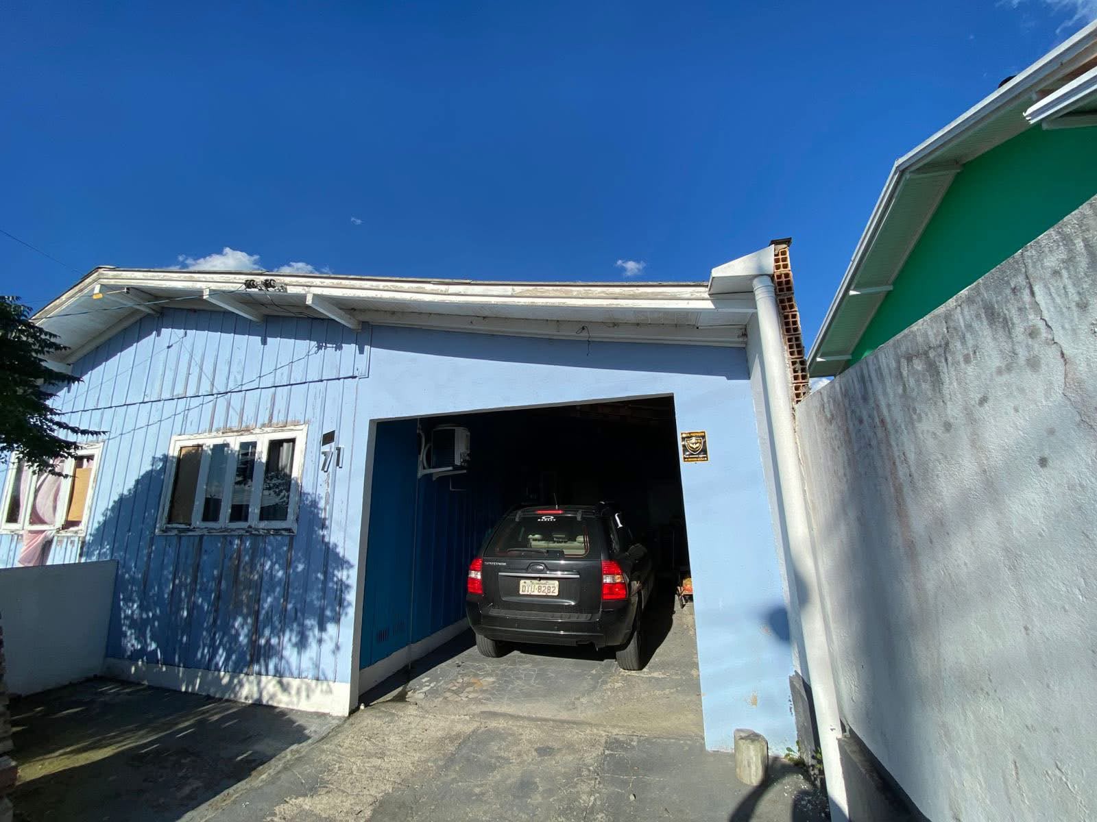 DUAS CASAS EM UM TERRENO EM OTACÍLIO COSTA | 420m²