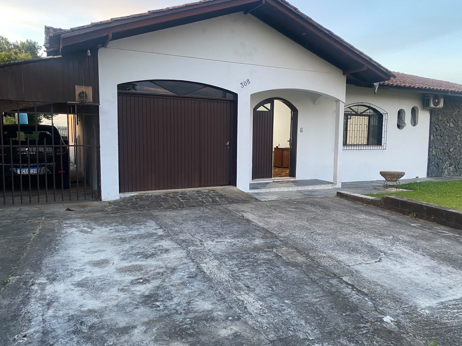 CASA EM PONTE ALTA